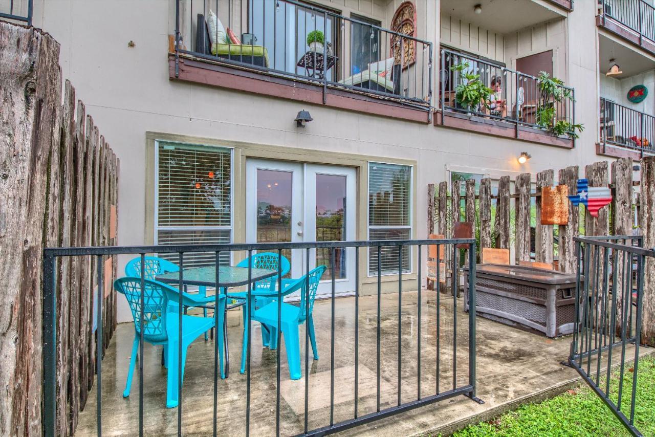 Ss 4B Riverside Condo نيو بروانفيلز المظهر الخارجي الصورة