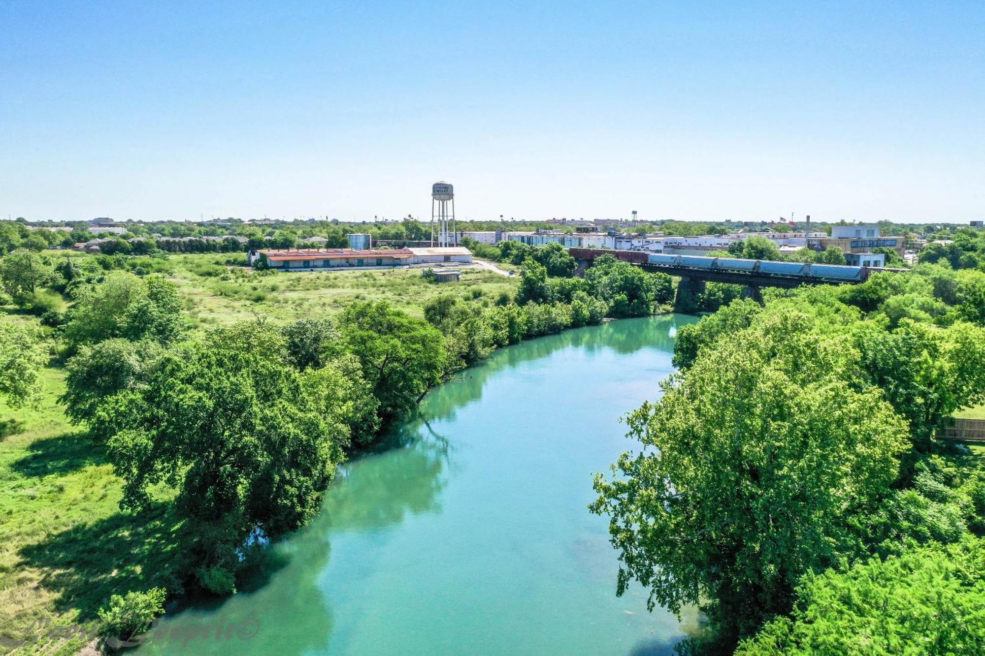 Ss 4B Riverside Condo نيو بروانفيلز المظهر الخارجي الصورة