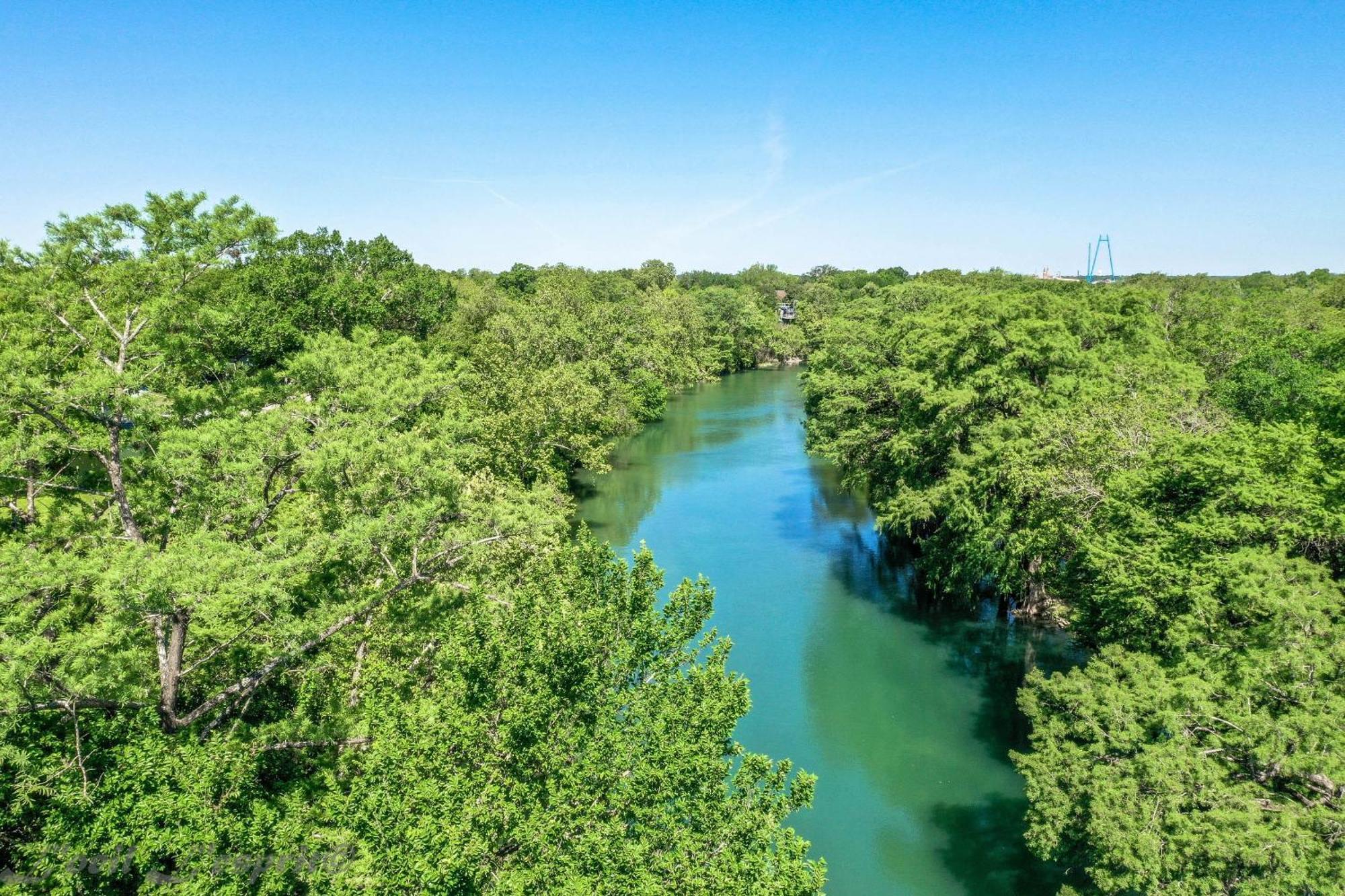 Ss 4B Riverside Condo نيو بروانفيلز المظهر الخارجي الصورة