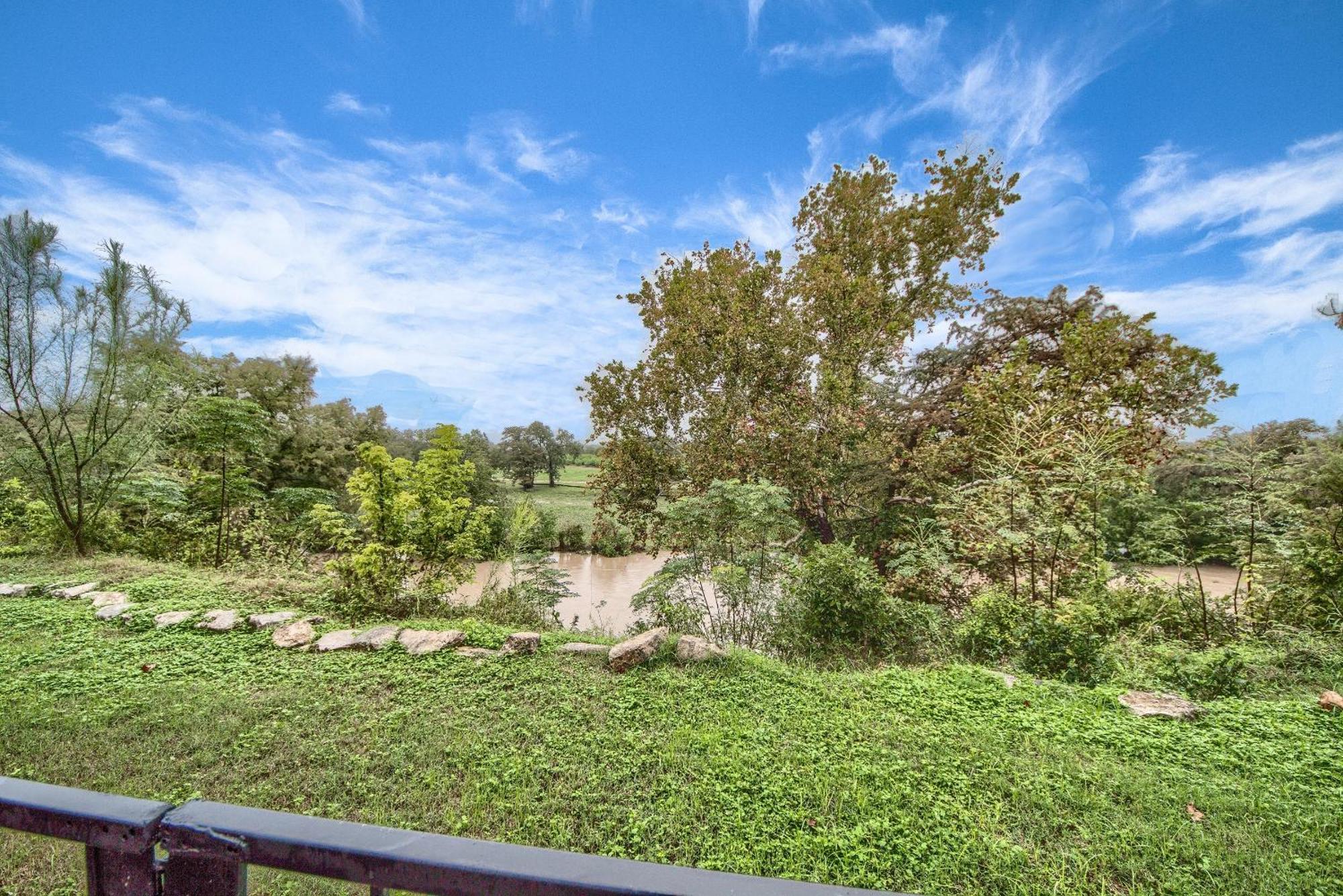Ss 4B Riverside Condo نيو بروانفيلز المظهر الخارجي الصورة